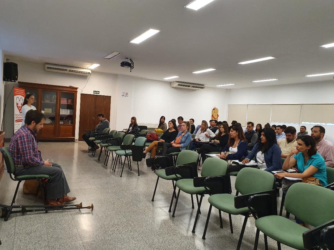 Concientizan sobre accesibilidad universal en la vía pública