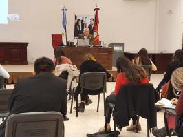 Clase magistral del juez Domínguez en la Escuela de la Magistratura