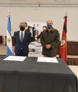 El juez Vittar firmó convenio con el Colegio de Escribanos de Salta