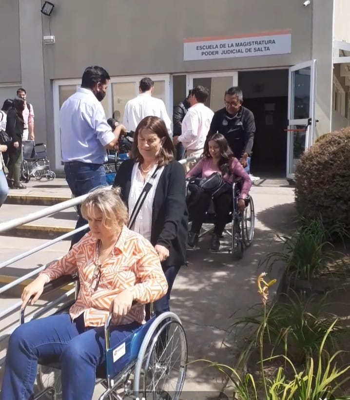 Clases presenciales para personal del Poder Judicial