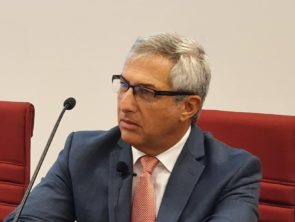 El juez Vittar en las jornadas sobre desafíos de innovación y desarrollo