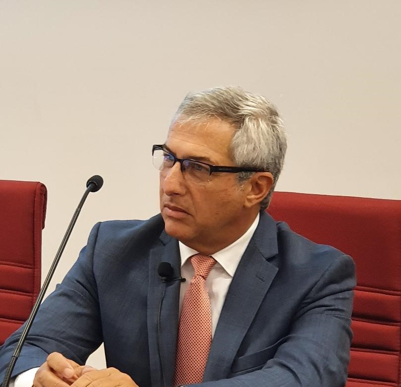 El juez Vittar en las jornadas sobre desafíos de innovación y desarrollo