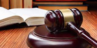 Conferencia sobre jurisprudencia para abogados