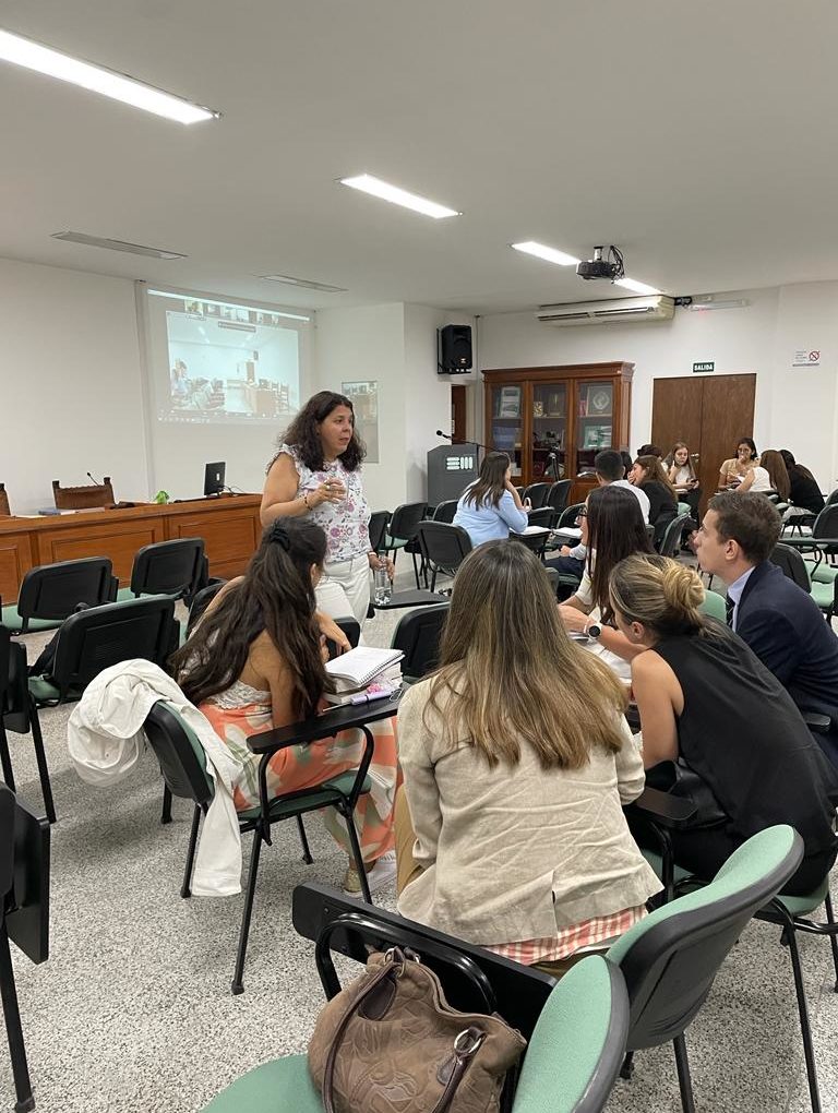 Curso sobre restricciones de capacidad