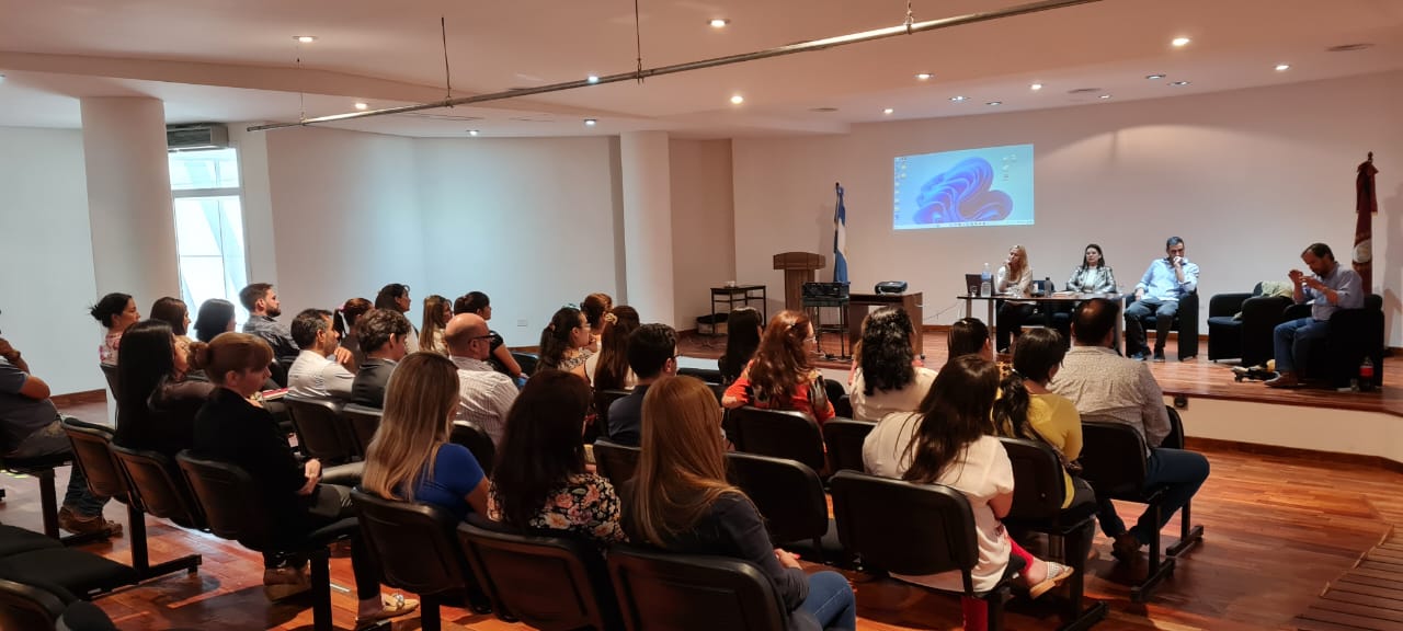 Curso sobre discapacidad en Metán