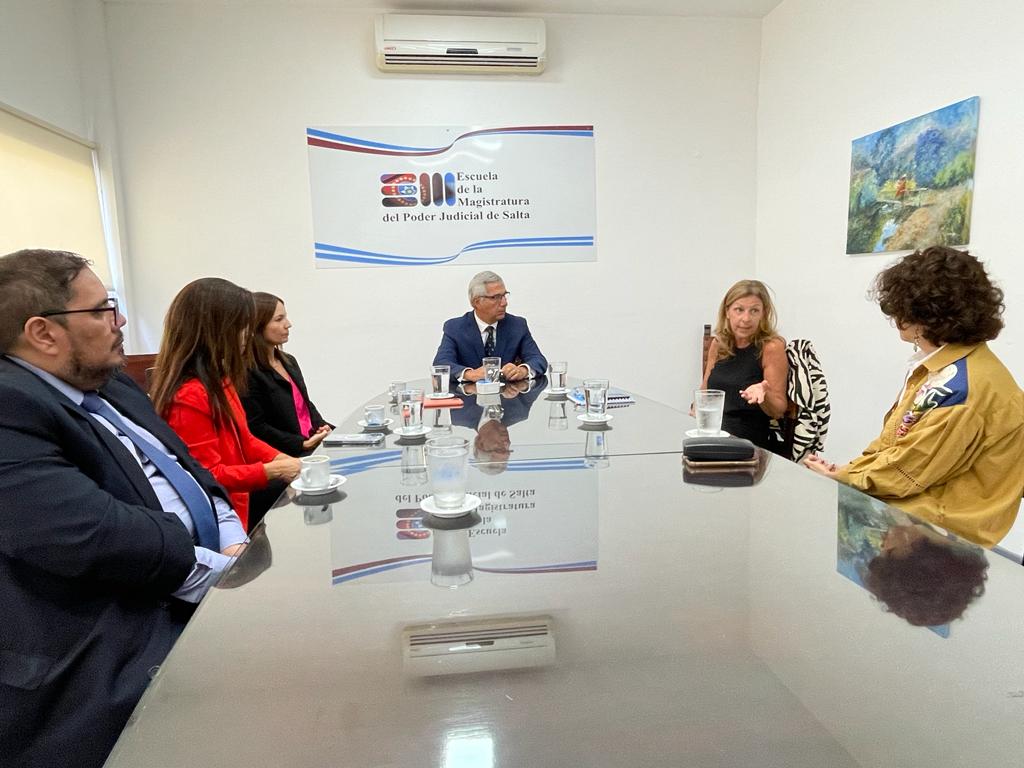 La Escuela de la Magistratura trabajará con UNICEF