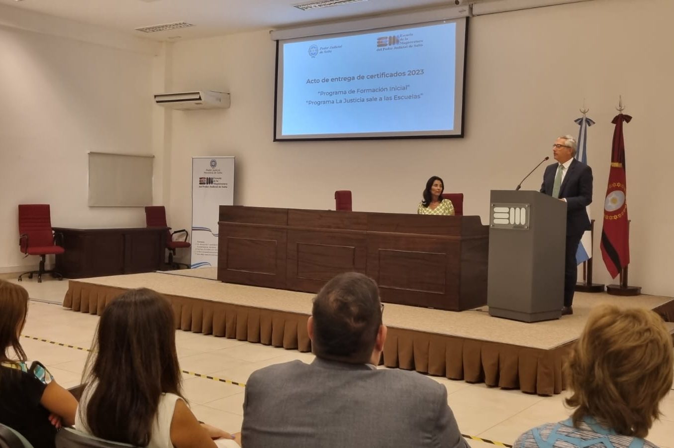 Teresa Ovejero encabezó el acto de entrega de certificados de la Escuela de la Magistratura
