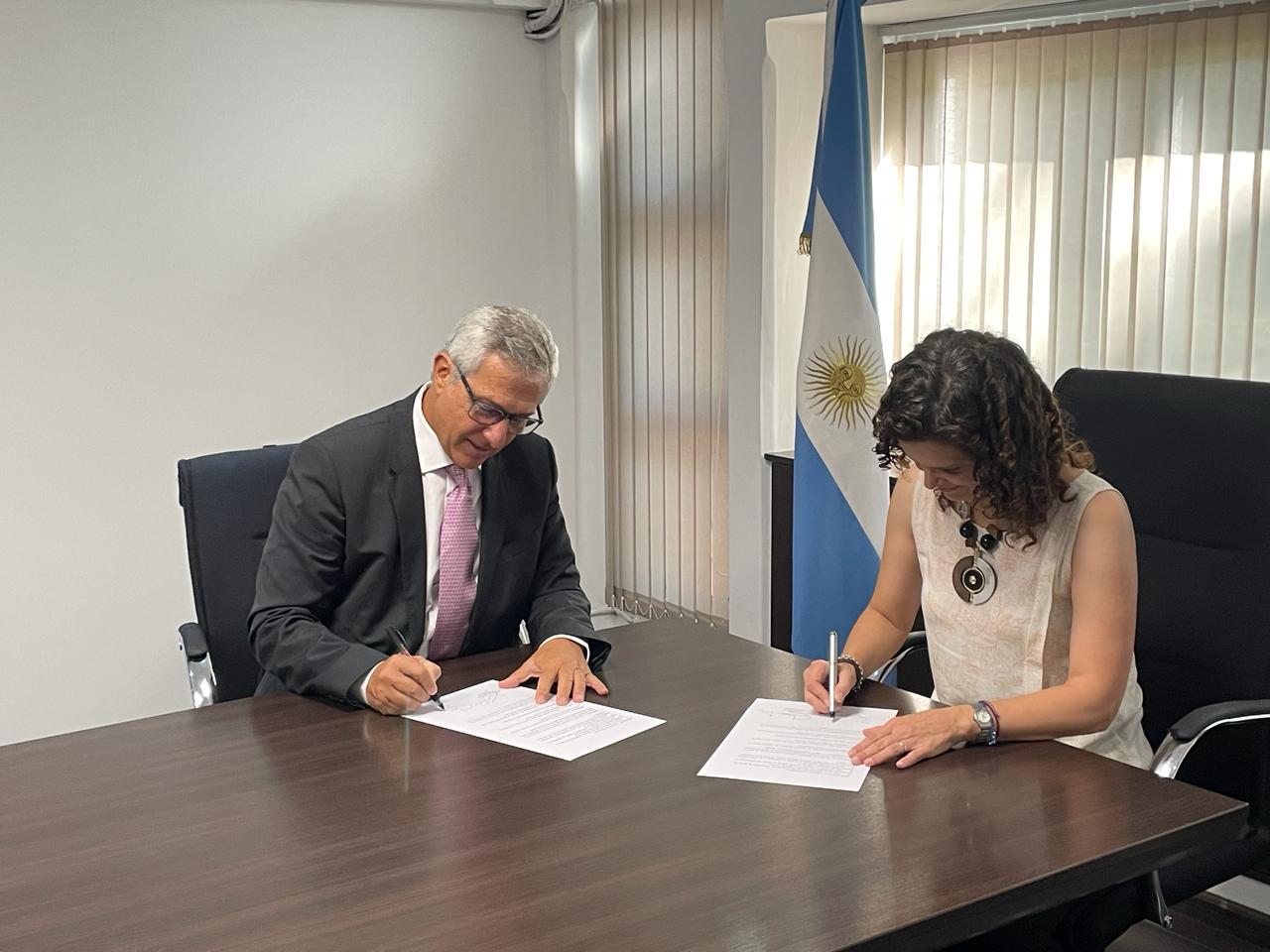 El juez Vittar ratificó el convenio “La Justicia sale a las escuelas” con la ministra de Educación