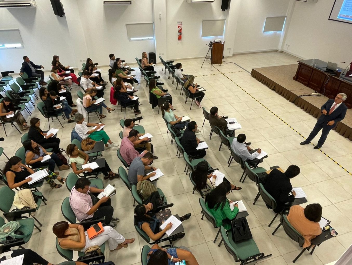 Abogados egresados de Formación Inicial podrán concursar para ingresar al Poder Judicial