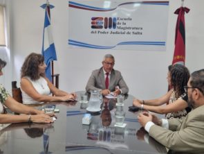 La Escuela de la Magistratura programa con Educación el ciclo “La Justicia sale a las escuelas”