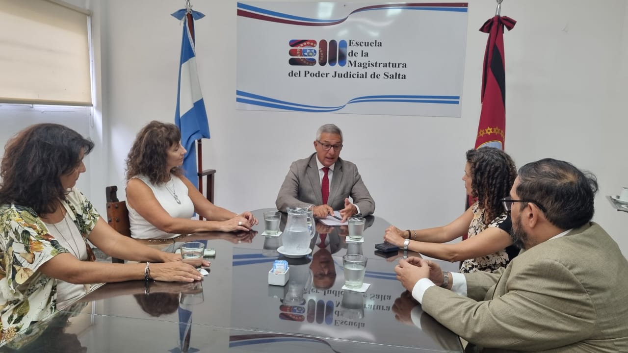 La Escuela de la Magistratura programa con Educación el ciclo “La Justicia sale a las escuelas”