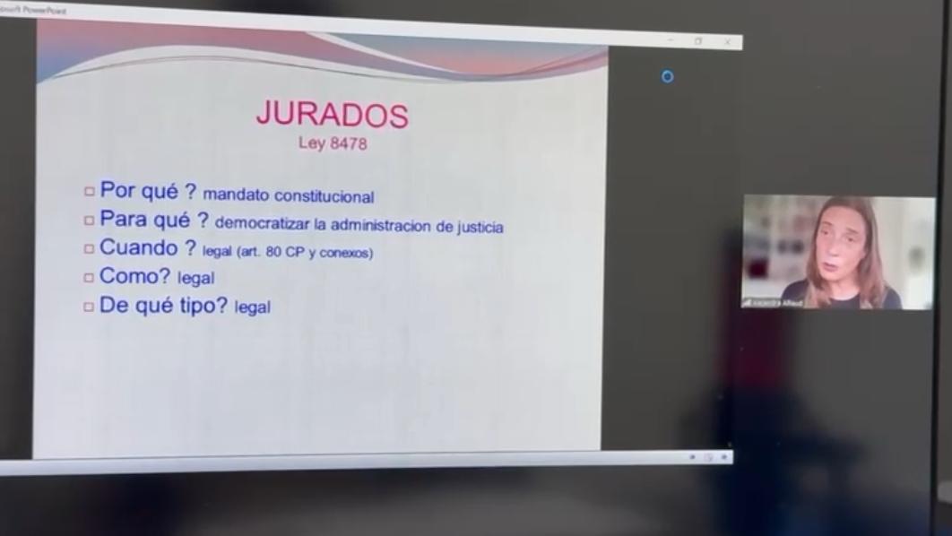 La jueza Alliaud disertó en la diplomatura en derecho penal