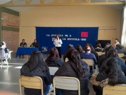 La “Justicia sale a las escuelas” llega a los municipios