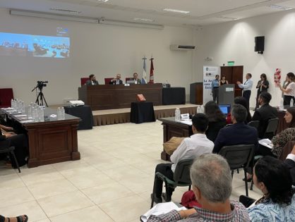 Alumnos de abogacía y criminalística de UCASAL simularon un juicio por jurados