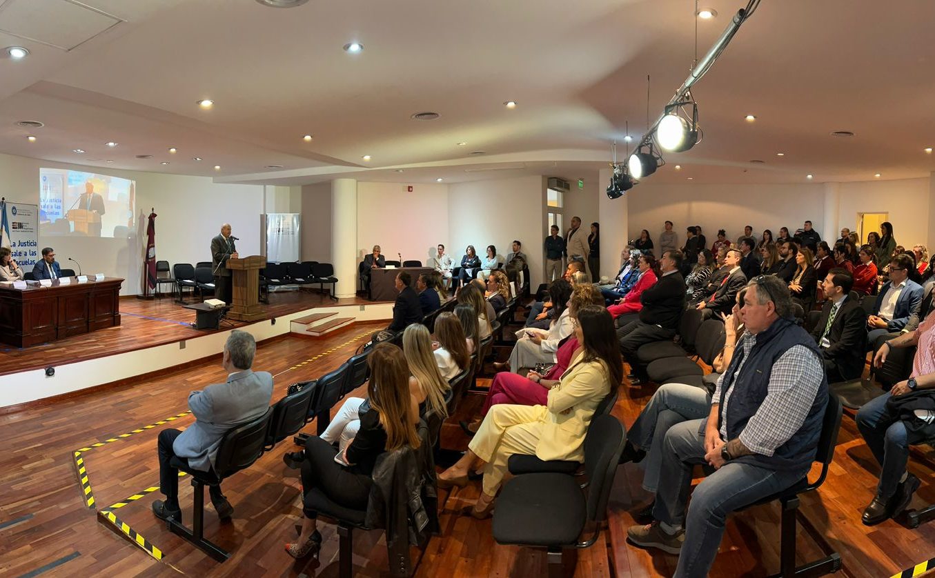 Se realizó en Metán el primer simulacro de juicios por jurado