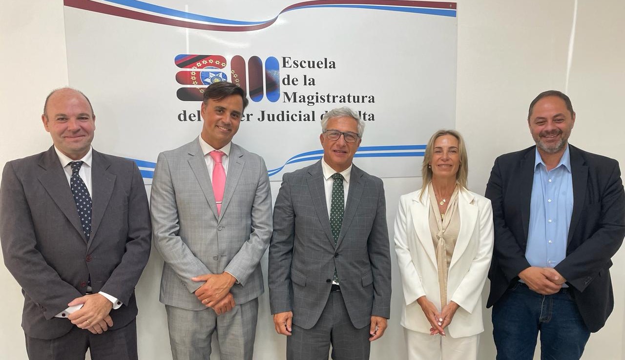 La EMS y la UCASAL anunciaron el lanzamiento de la Maestría en Derecho del Trabajo con beneficios para integrantes del Poder Judicial