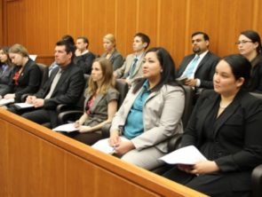 Salta capacita en la puesta en marcha de juicio por jurados